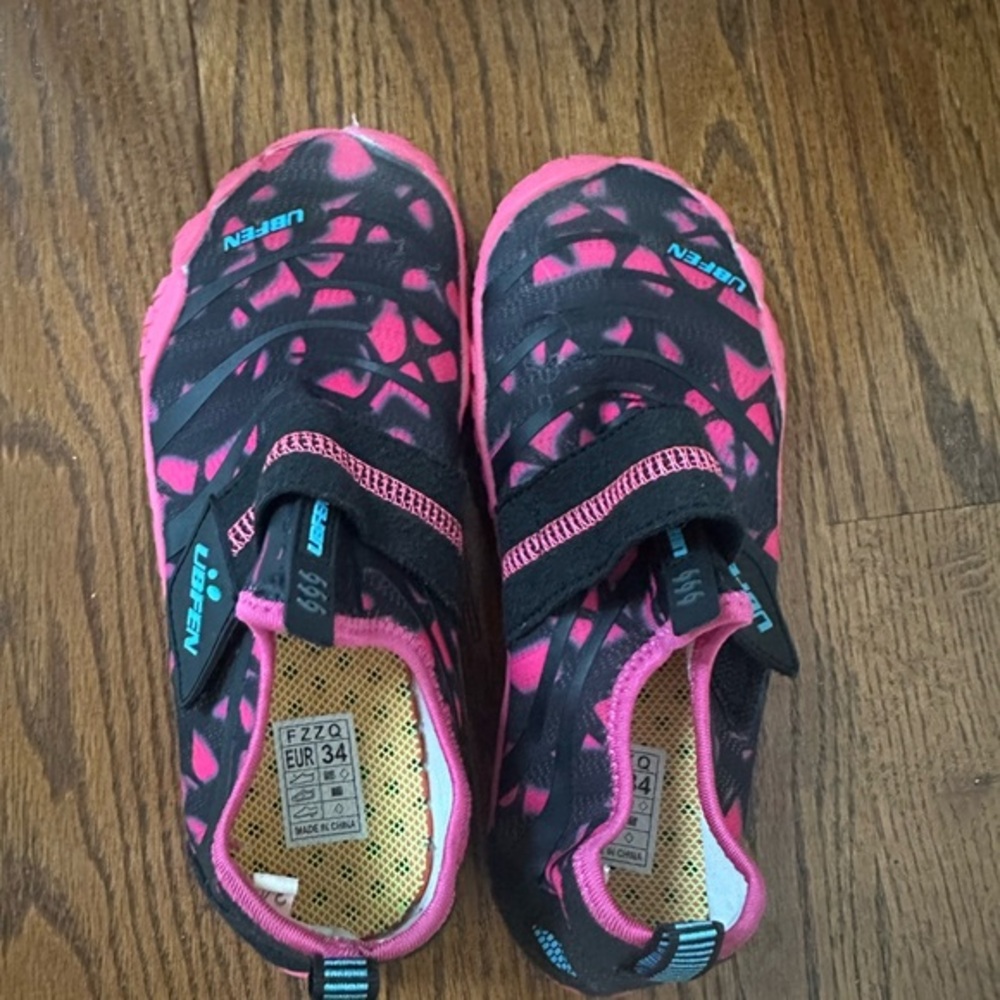 Black and Pink Water Shoes for Beach Activities
